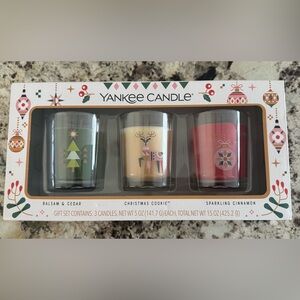 Yankee Candle Holiday Candle Set New in Box!